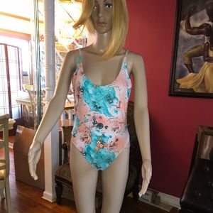 Low side cut explorer one piece bathing suit
